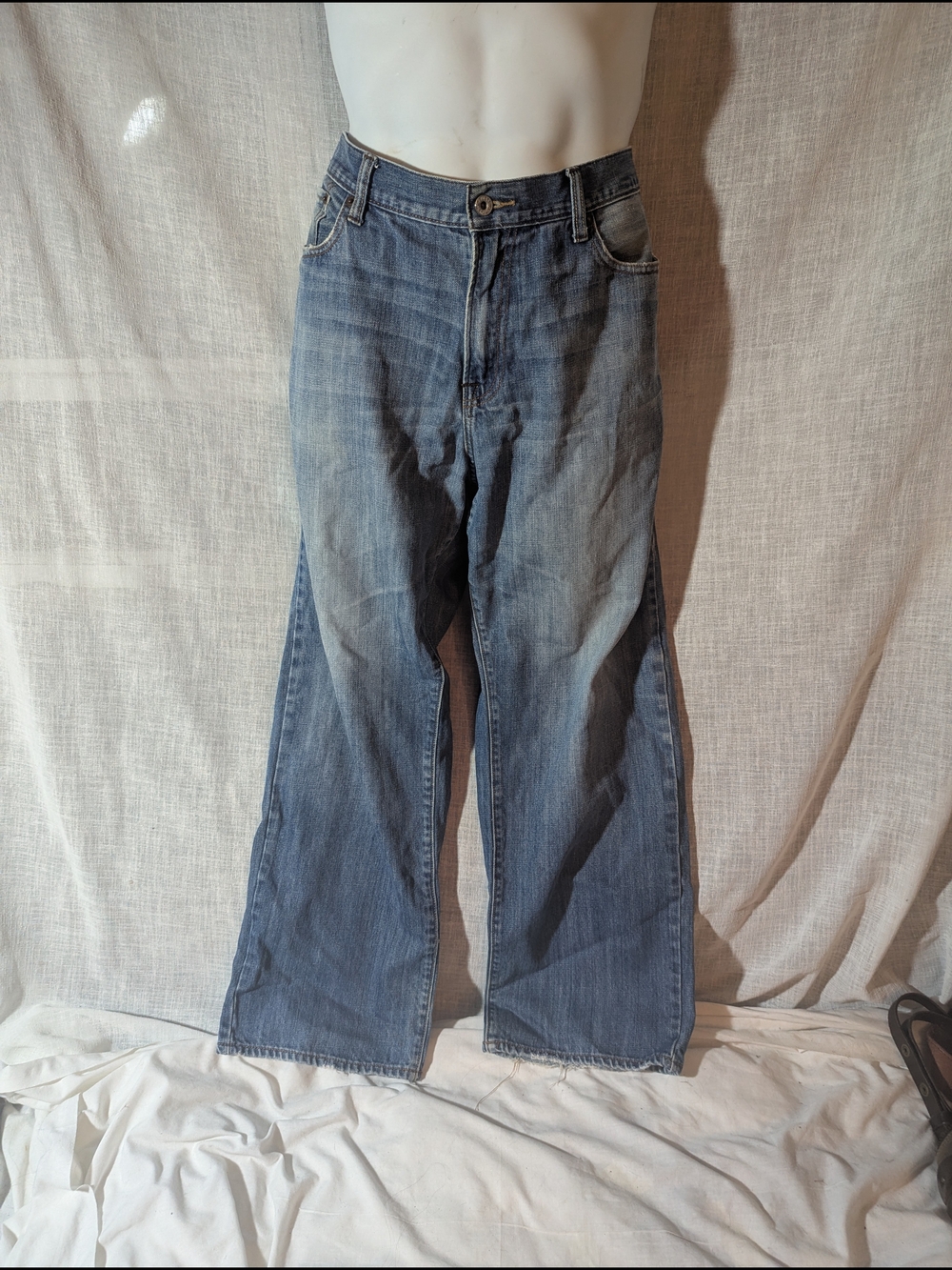 Lucky Brand Men's Faded Blue Bootcut Jeans
